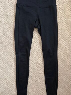 Athleta Black High-Waist Ripple Chatarunga Leggings (Elation)